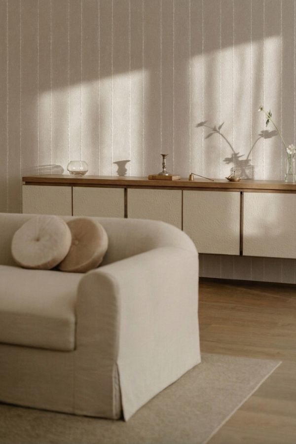GREIGE LINEAS BLANCAS